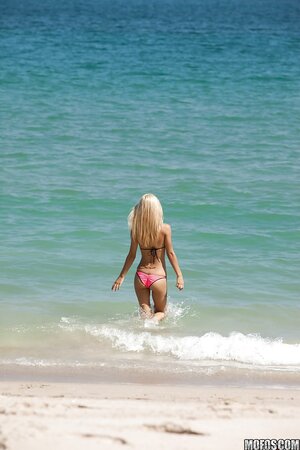 That nude figure would look amazing after all bikini teasing