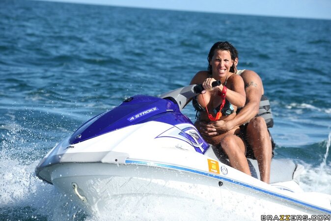 Lezley Zen is going to be in the spotlight anyway in this one