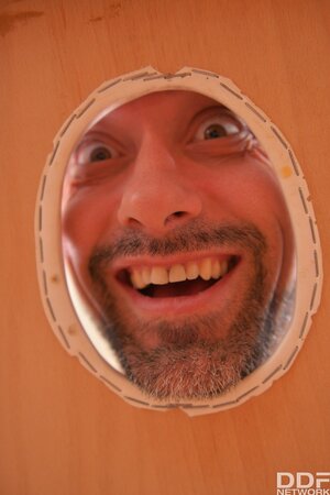 Valentina Ricci takes it in a sideways position just as well