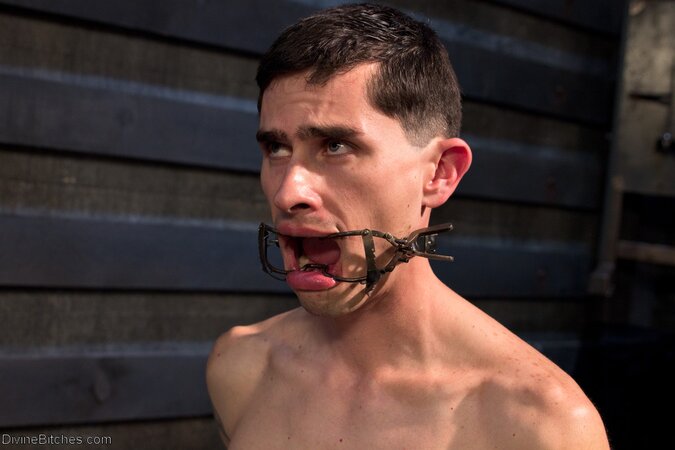 Asian deep-throater impales his ass instead of just sucking