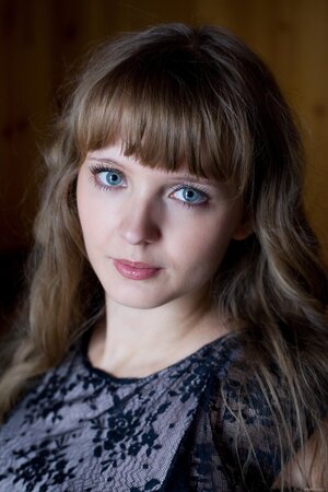 Wendy B has cute bangs and a pretty face to match as well