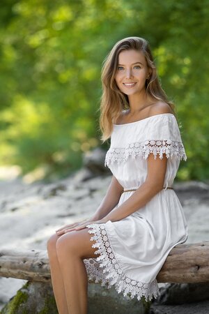 Some girls are wild mess, but Princess Clover is so tidy