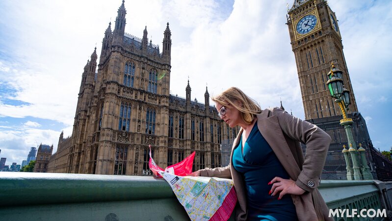 Her public London seduction really was unforgettable in every way