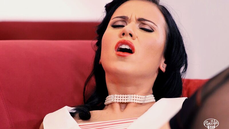 True wonder of closeness and bonding  with a strange couple