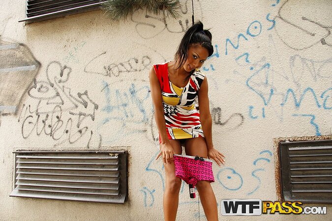 She boasts that aroma that lasts long and reminds you of her