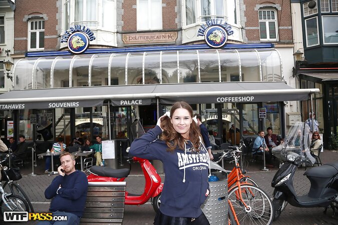 Curvy girl with a goofy hairdo showing her stuff in public