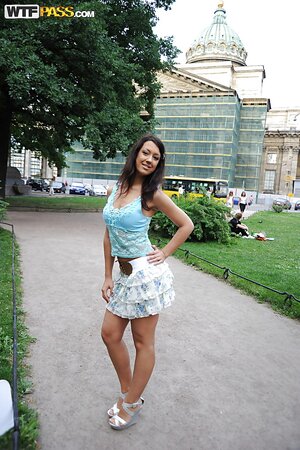 Imagine a real one-on-one session with a hottie like her