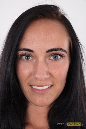 Bet she screams like a diva in a missionary position as well