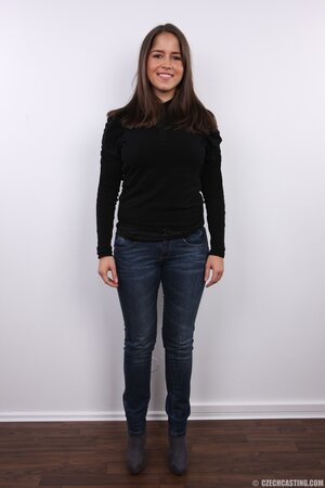 FINALLY a hot enough brunette to get you almost right off