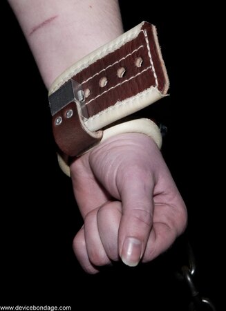 The lust of emo hottie with a tight body becomes more apparent