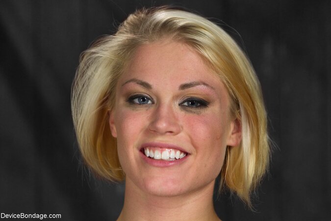 Ash Hollywood is still the prettiest even while being used