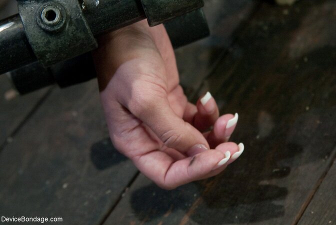 Hot brunette Trina Michaels showing what she can do for real