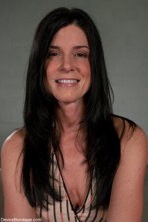 Brunette with a very tight body surrenders to her primal urges