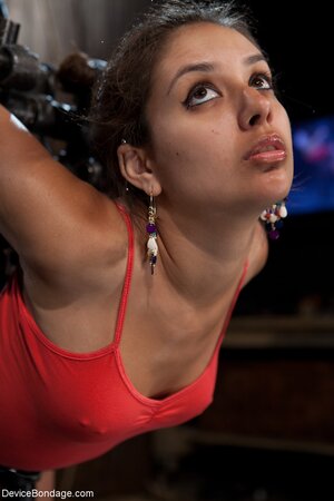 Jynx Maze is going to be almost scalped in this freaky gallery