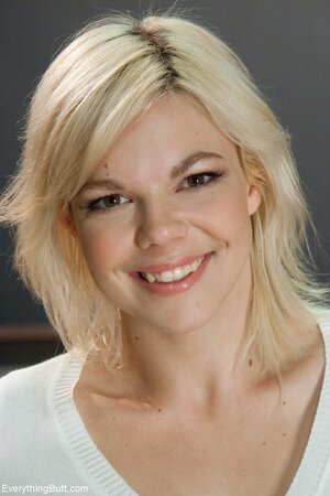 Chanel Preston and Chastity Lynn are the perfect lezdom pair