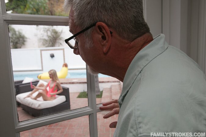 Teen sucking old cock almost to the balls in a taboo gallery