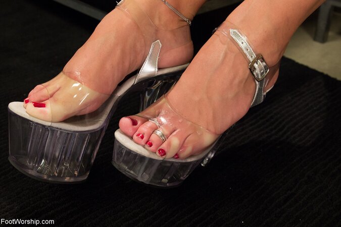 Foot fetish domination with Phoenix Marie at the forefront