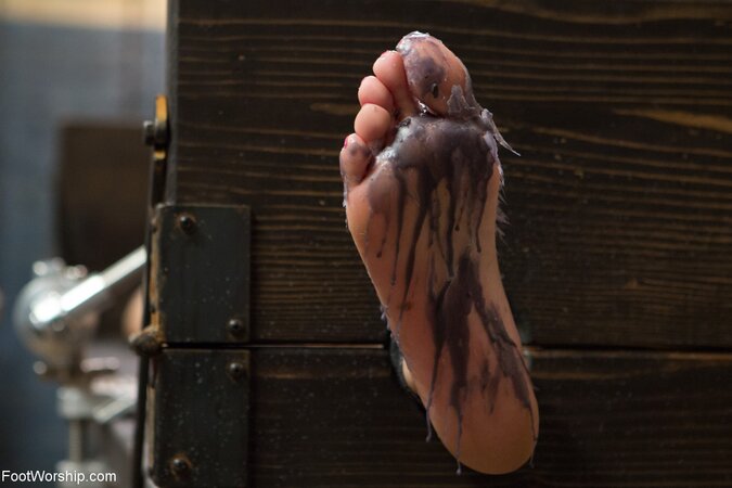 Attractive girl is going to be tortured big time by a couple