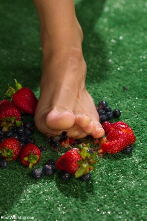 Foot fetish holiday with lots of foot play and other stuff