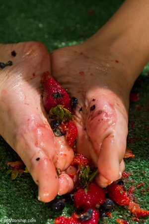 Foot fetish holiday with lots of foot play and other stuff