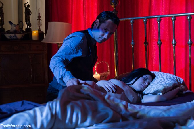 Nasty experience with domination and hard orgasms in HQ