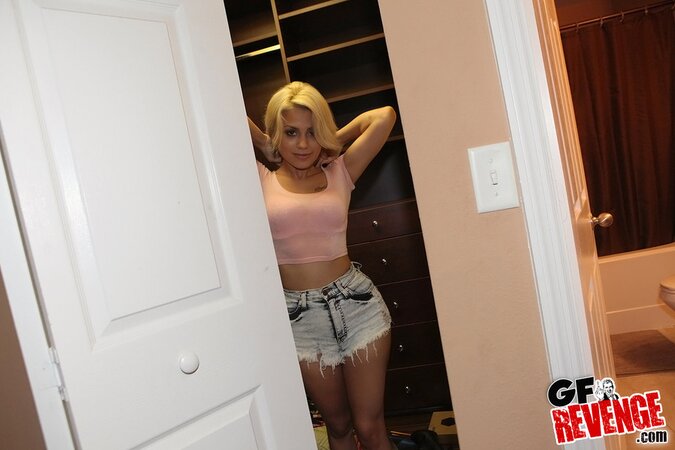 Blonde with a meaty ass is showcasing all she can in this one