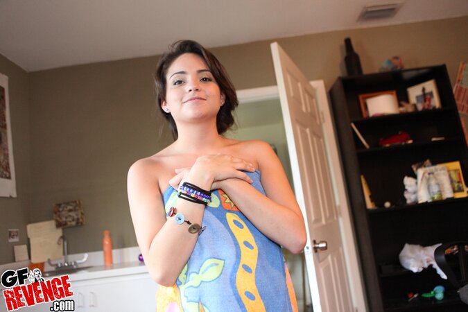 Cara Swank is going to drink and tease with her awesome body