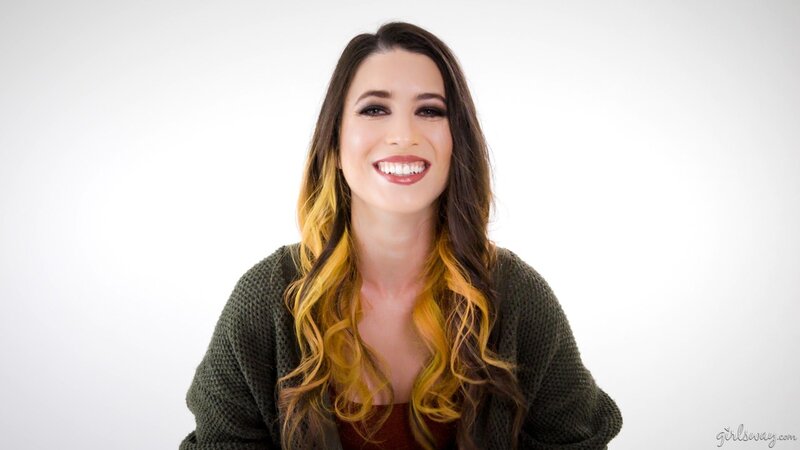 Lingerie wearing stunners scissoring and being all kinky