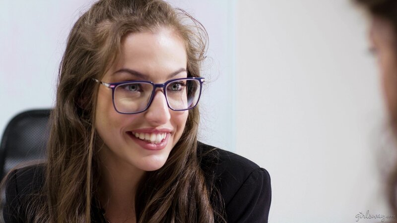 Women with tight bodies are all fucking at work big time