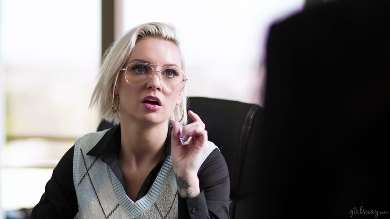 Women with tight bodies are all fucking at work big time