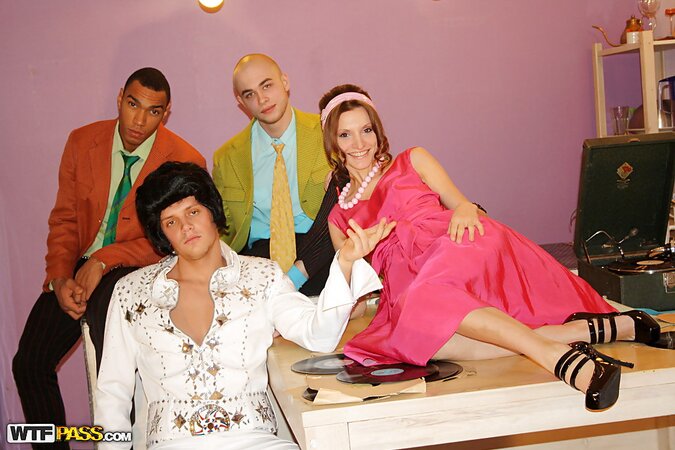 Vintage outfits and hardcore sex with a cute Russian whore