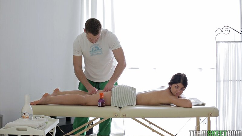 Good brunette upgrades her sexual resume with this freaky fuck