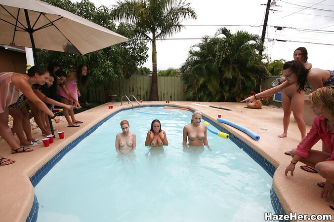 Horny lesbians have a wild outdoor orgy