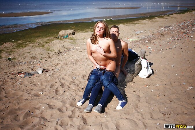 Sofi Goldfinger ends up with a mouth full of cum after a passionate beach fuck