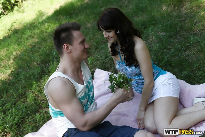 Lina takes a cumshot to the face after riding her partner outdoors