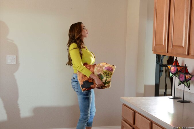 Ariella Ferrera takes a hard fuck after catching her stepson