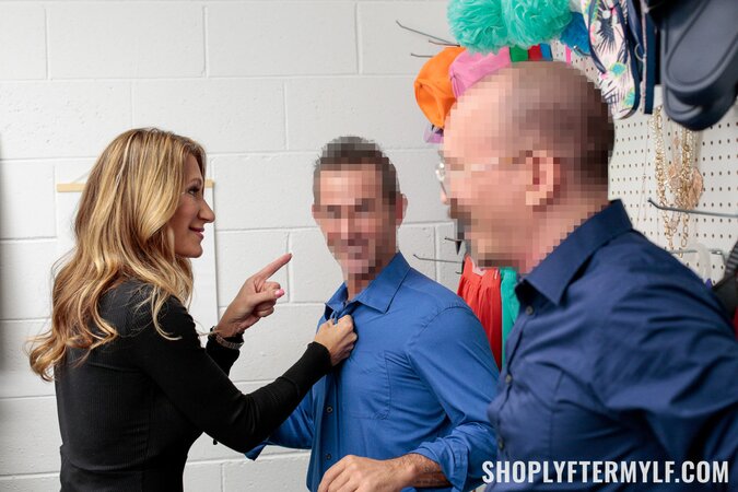 Sloan Rider enjoys a group session with Rusty Nails and Wrex Oliver