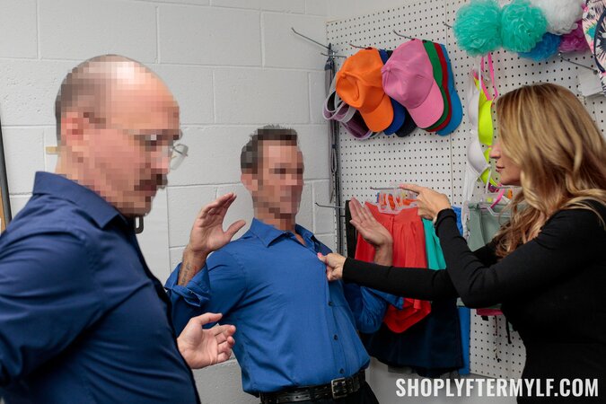 Sloan Rider enjoys a group session with Rusty Nails and Wrex Oliver