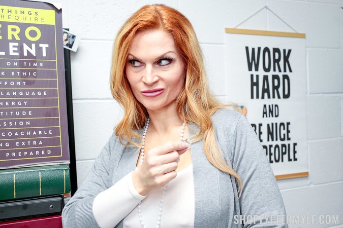 Rion King takes Sedona Reign in a public nudity scene