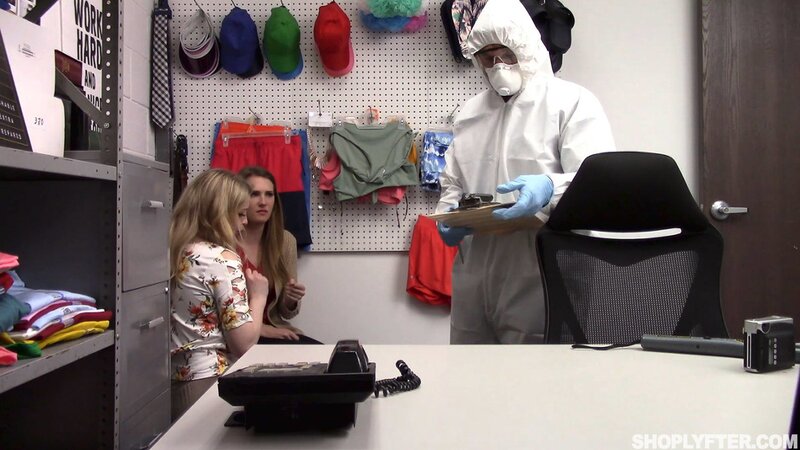 Sunny Lane and Ashley Lane team up to suck Tommy Gunn's cock