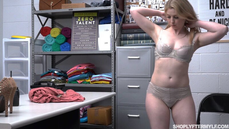 Jack Vegas pounds Sunny Lane's petite body