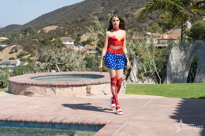 Elena Koshka's ripped pantyhose can't stop Nathan Bronson's big dick