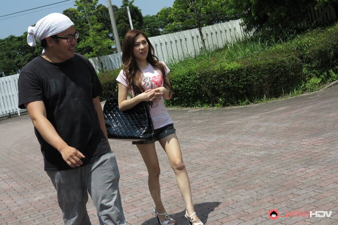 Maki Horiguchi gets stripped and toyed in a car