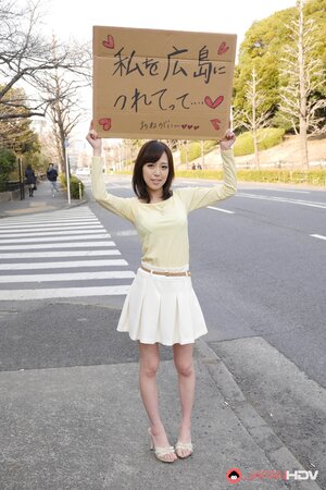 Shiori Yamate reveals her hot breasts and sucks a cock in a car