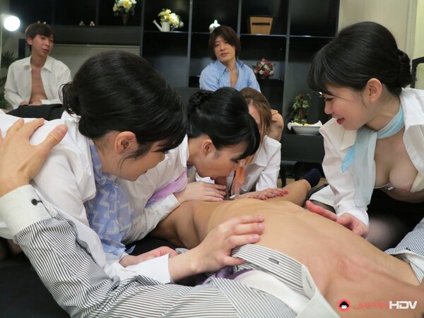 Japanese business ladies get their cunts creampied in a hot orgy