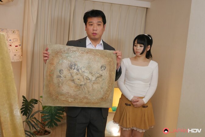 Pretty Japanese girl Miyu Shiina reveals her shaved pussy