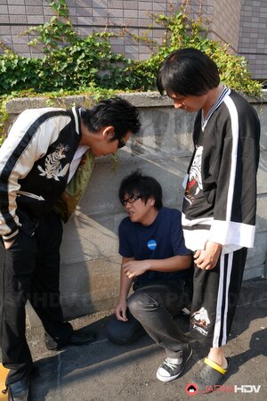 Japanese cutie Sara Yurikawa gives her neighbor a hot blowjob