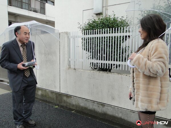 Japanese girls Jun Sena and Asakura Kotomi get banged hard