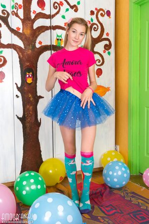 Tiffany gets naked amid balloons after showing her no-panty upskirt