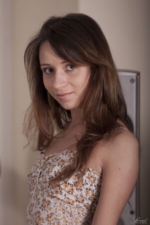 Cutie with natural boobs and a skinny body soh wing off herself